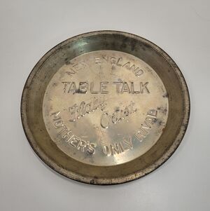 Vintage New England Table Talk Flaky Crust Pie Pan Tin 9"